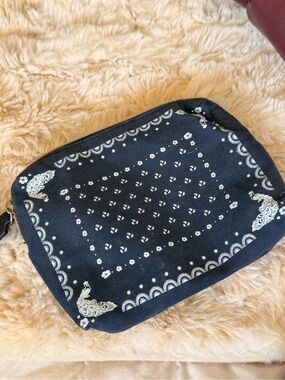 Navy Bandana-Print Canvas Wristlet Pouch